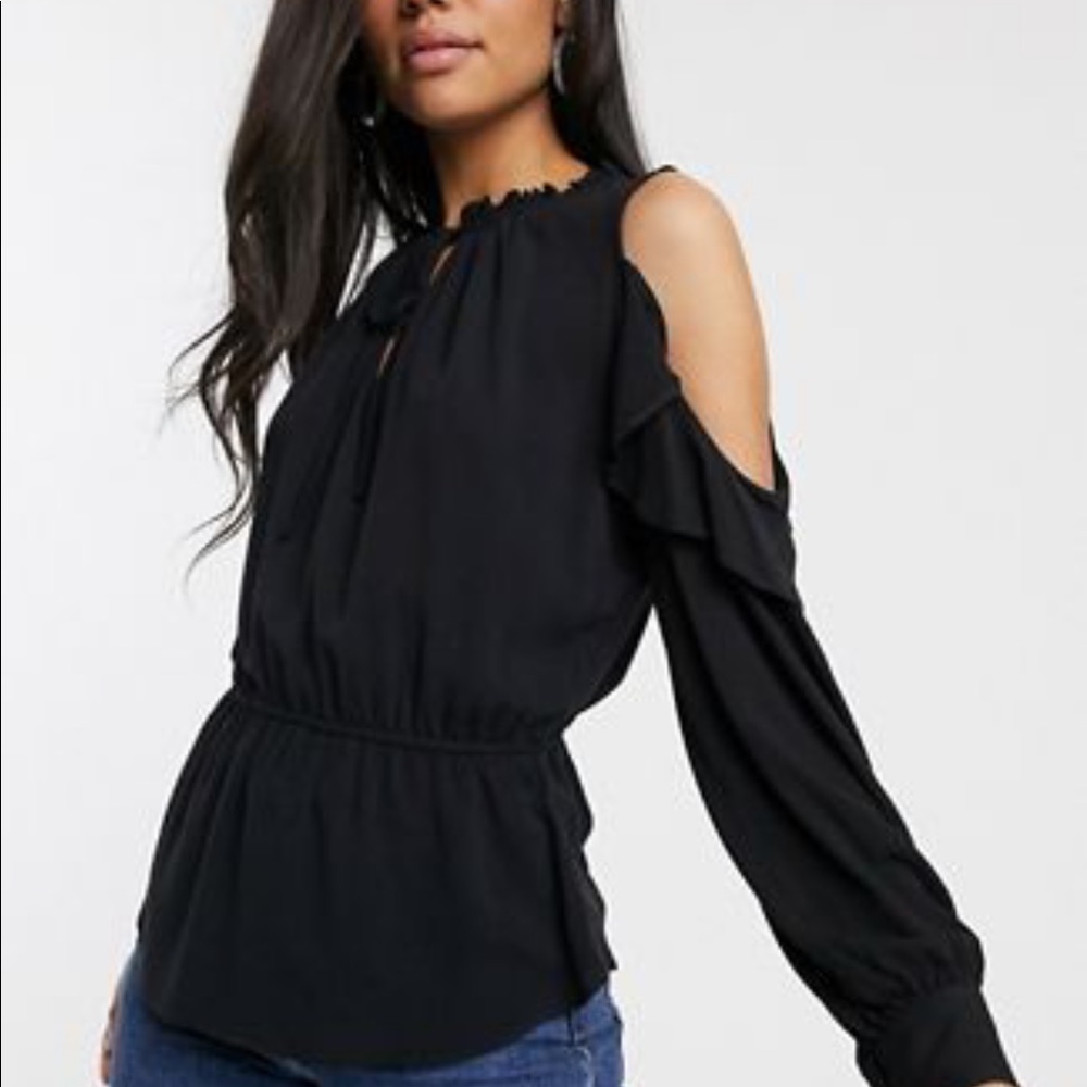 Black long sleeve cold shoulder frill blouse